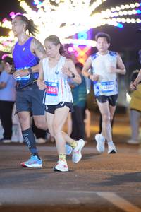 BIB: 555, 29929
                            <button type="button" onclick="openModal(23046049)" class="btn btn-primary btn-sm float-right btn-popup" data-toggle="modal" data-target=".modal-high-quality">
                        <i class="fas fa-shopping-cart"></i> Add to Cart
                    </button>
                                            <button type="button" onclick="isThisMe(23046049, true)" class="btn btn-success btn-sm float-right btn-popup btn-isme hidden" data-toggle="tooltip" data-placement="bottom" title="นี่คือรูปของคุณใช่ไหม คลิกที่นี่เพื่อเอาเข้าอัลบั้ม">
                        <i class="fas fa-plus"></i> Add to album
                    </button>
                    <button type="button" onclick="isThisMe(23046049, false)" class="btn btn-warning btn-sm float-right btn-popup btn-isnotme hidden">
                        <i class="fas fa-ban"></i> Remove from album
                    </button>